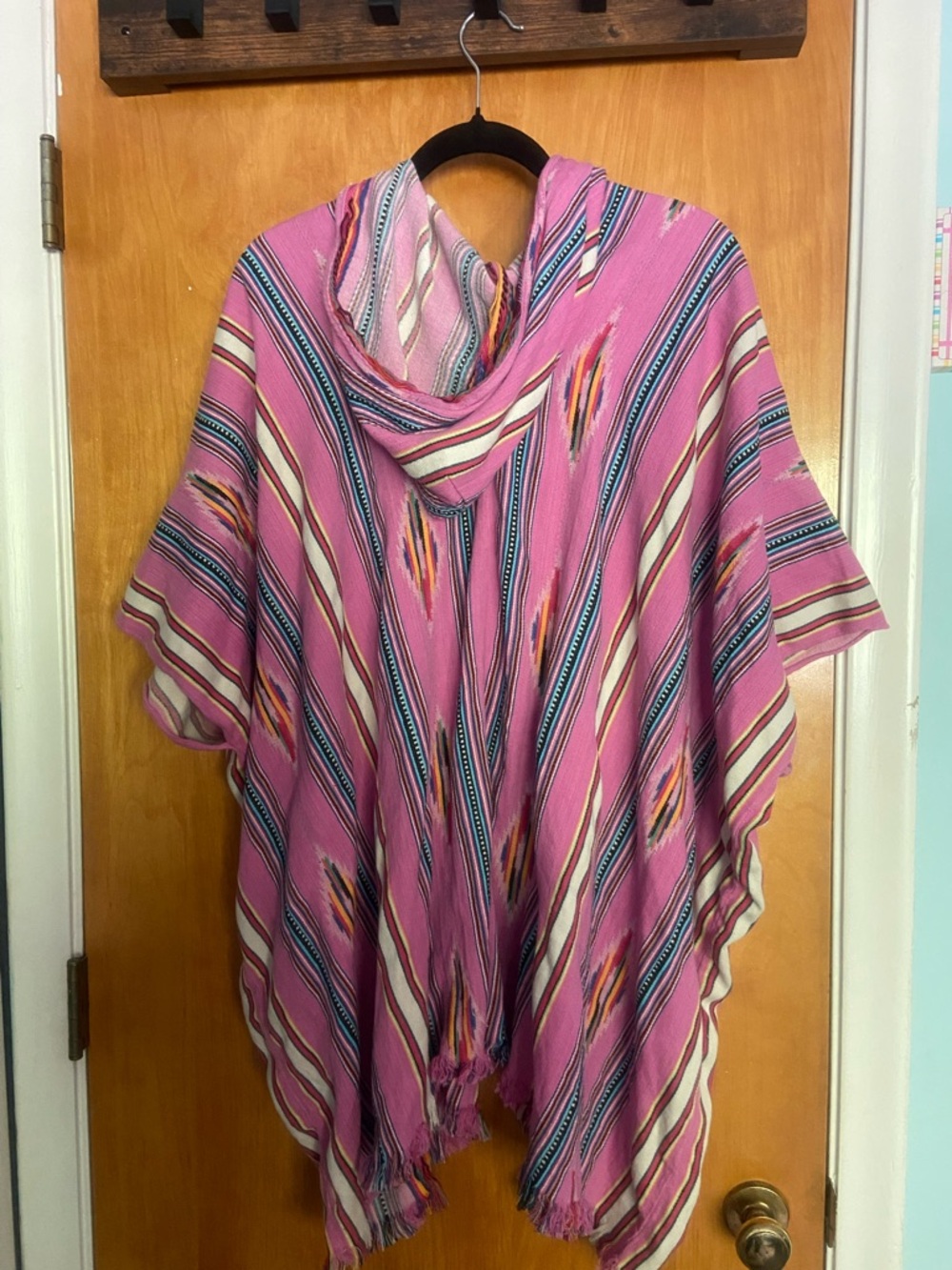 Duuuuude! Free People One-Size Pink Hooded Serape-Style Poncho - Picture 4 of 8
